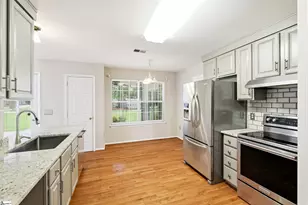 17 S Penobscot Ct, Simpsonville, SC 29681 - Photo 17