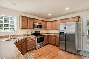 1041 Stoneham Cir, Anderson, SC 29626 - Photo 3