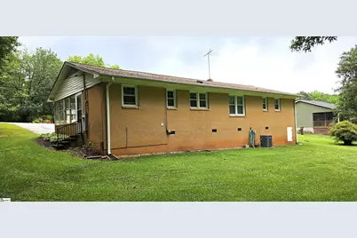 180 Edgewood Drive, Spartanburg, SC 29307 - Photo 25