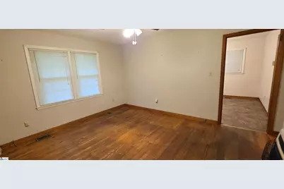 180 Edgewood Drive, Spartanburg, SC 29307 - Photo 19