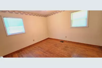 180 Edgewood Drive, Spartanburg, SC 29307 - Photo 15