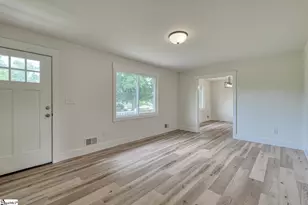 222 Northgate Cir, Boiling Springs, SC 29316 - Photo 7