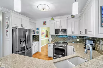 648 Mountain View, Williamston, SC 29697 - Photo 15