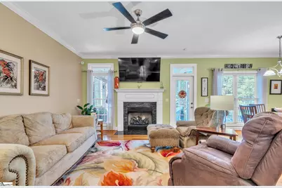 648 Mountain View, Williamston, SC 29697 - Photo 3