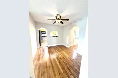 16 Rutledge Avenue, Greenville, SC 29617 - Photo 13