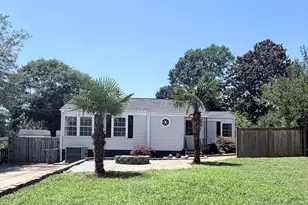 16 Rutledge Ave, Greenville, SC 29617 - Photo 1