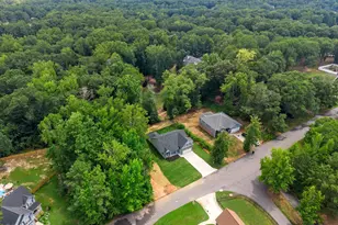 300 Canebrake Dr, Anderson, SC 29621 - Photo 45