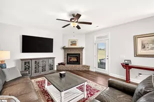 406 Charney Ln, Greer, SC 29651 - Photo 17