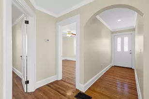 201 Perry Rd, Greenville, SC 29609 - Photo 5