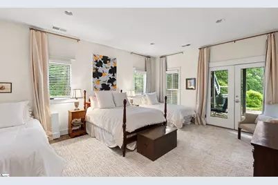 128 W Mountainview Avenue, Greenville, SC 29609 - Photo 39