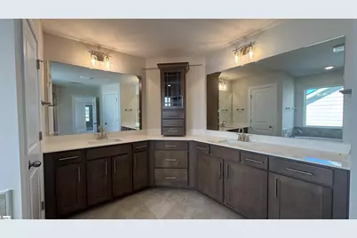 335 Goodison Way, Woodruff, SC 29388 - Photo 3