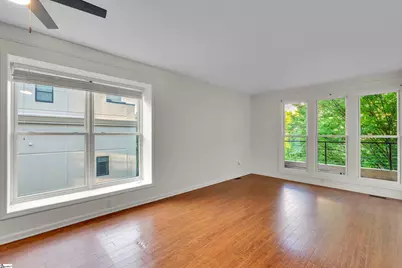 233 N Main Street #Unit 401, Greenville, SC 29601 - Photo 5