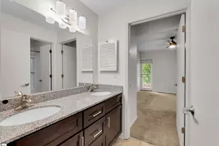 233 N Main St, Greenville, SC 29601 - Photo 13