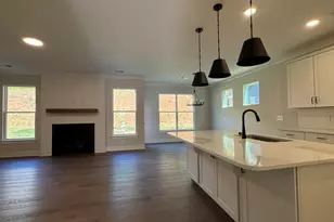 1124 Stable Wy, Landrum, SC 29356 - Photo 7