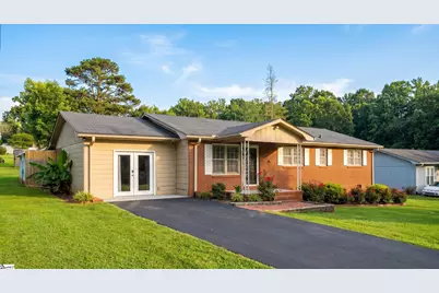 254 Fairhill Drive, Wellford, SC 29385 - Photo 1