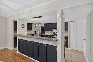 61 Topsail Ct, Greenville, SC 29611 - Photo 9