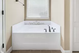 120 Hubbard Ln, Greer, SC 29651 - Photo 23