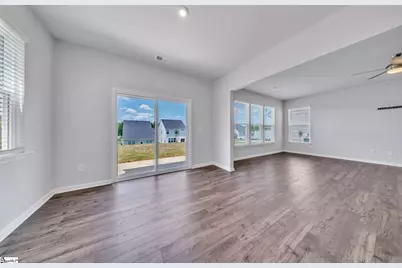 142 Gervais Circle, Greenville, SC 29607 - Photo 5