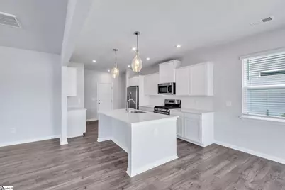 142 Gervais Circle, Greenville, SC 29607 - Photo 7