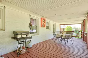 428 S Main St, Simpsonville, SC 29681 - Photo 33