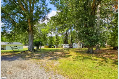 428 S Main Street, Simpsonville, SC 29681 - Photo 39