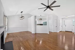 6 Mountain Trace Ct, Greenville, SC 29609 - Photo 7