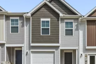 1411 Chesapeake Ln, Spartanburg, SC 29303 - Photo 1