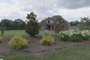 10445 New Cut Rd, Campobello, SC 29322 - Photo 1