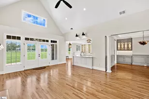 10445 New Cut Rd, Campobello, SC 29322 - Photo 9