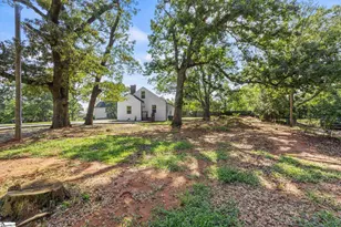 19 Willow Springs Dr, Greenville, SC 29607 - Photo 1
