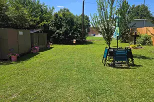 303 Poplar St, Gaffney, SC 29341 - Photo 17