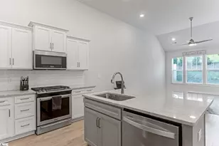221 Woodhouse Wy, Greenville, SC 29605 - Photo 5