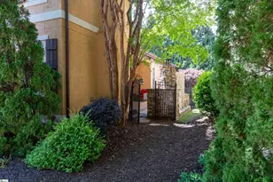 8 Arezzo Dr, Greenville, SC 29609 - Photo 7