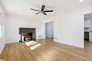 601 S D St, Easley, SC 29640 - Photo 3
