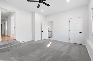601 S D St, Easley, SC 29640 - Photo 11