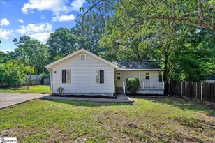 102 Rasor Dr, Greenville, SC 29617 - Photo 1