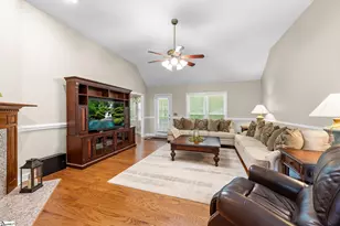 204 Torrey Ct, Simpsonville, SC 29680 - Photo 7