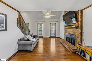7 Ashley Ln, Taylors, SC 29687 - Photo 7