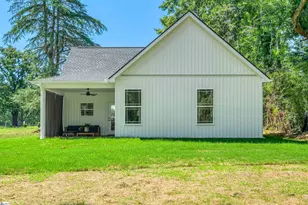 203 Blue Ridge Ave, Belton, SC 29627 - Photo 25