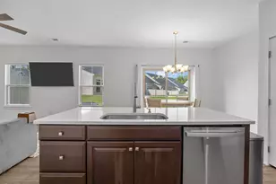 509 Martin Crk Dr, Simpsonville, SC 29680 - Photo 15