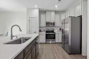 509 Martin Crk Dr, Simpsonville, SC 29680 - Photo 13