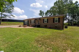 150 Spring St, Wellford, SC 29385 - Photo 15
