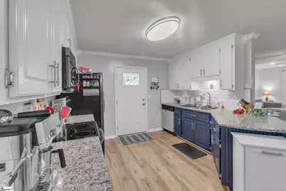 310 Crescent Drive, Laurens, SC 29360 - Photo 11