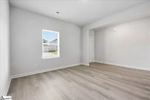 910 Rising Oak Ct, Spartanburg, SC 29301 - Photo 3