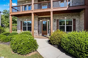239 Tuxedo Ln, Greer, SC 29651 - Photo 5