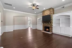 239 Tuxedo Ln, Greer, SC 29651 - Photo 17