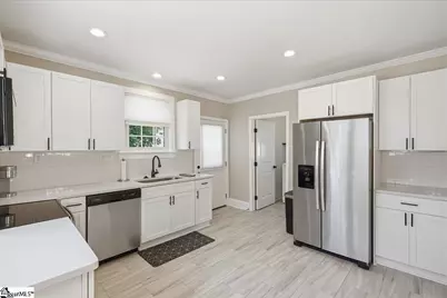 417 Pennsylvania Avenue, Greer, SC 29650 - Photo 11