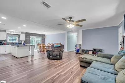 113 San Lucas Lane, Belton, SC 29627 - Photo 5