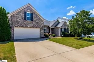 201 Chapel Hill Ln, Simpsonville, SC 29681 - Photo 3