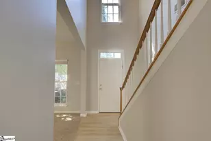210 Highgate Cir, Greer, SC 29650 - Photo 5